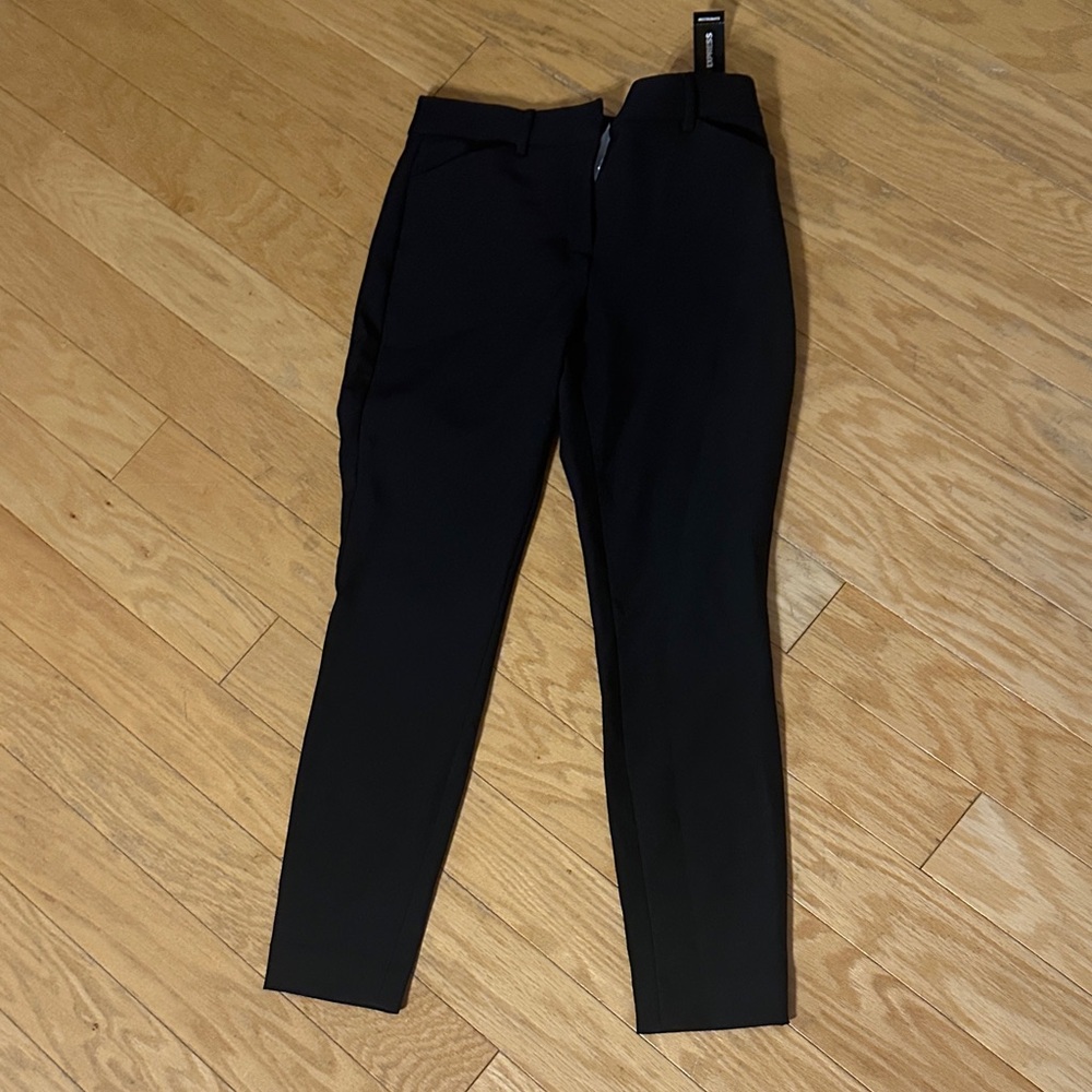 Express Skinny High Rise Black Dress Pants - Size 2S - New